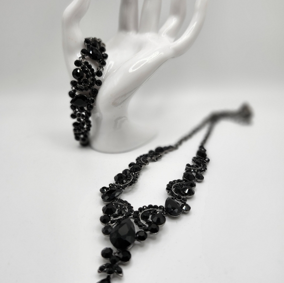 Black Rhinestone studded necklace and matching bracelet.   Statement set! - Picture 5 of 8